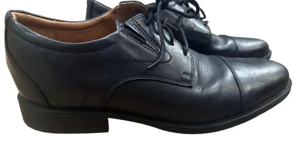 Clarks Collection Extreme Comfort Men’s Black Leather Cap Toe Oxford Dress Shoes